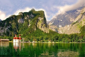 One of the hearing loss-friendly destinations in Germany is Bavarian Alps.