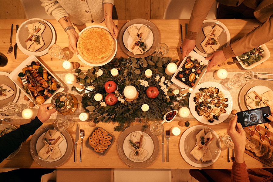 A variety of healthy holiday recipes and seasonal dishes for festive cooking.