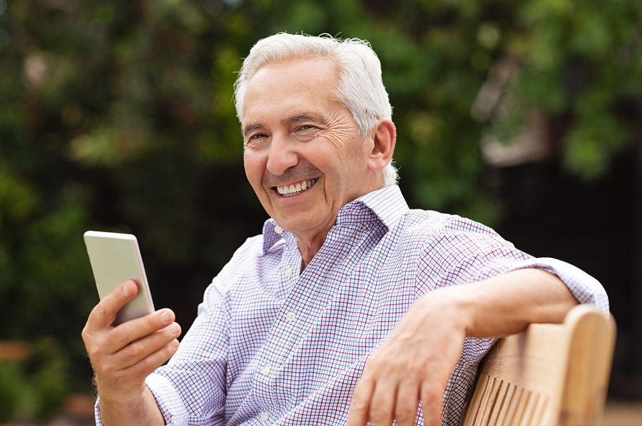 Smartphone tips for seniors to improve accessibility on their devices.