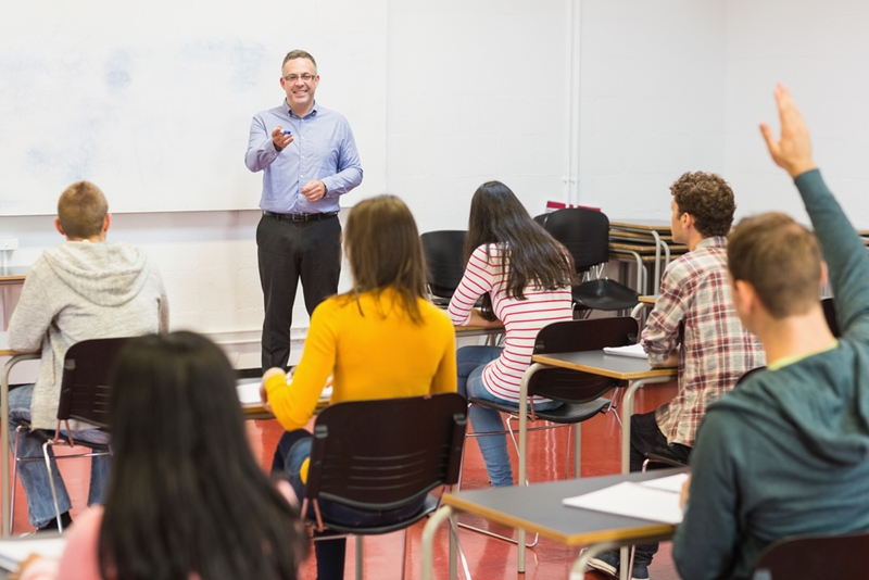 Colleges and universities offer a variety of resources for students with hearing loss.